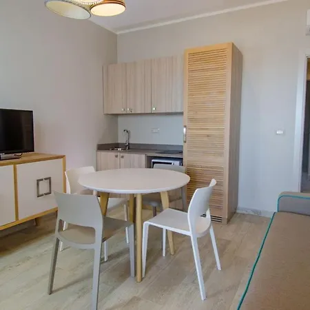 Privato In Les Sables Noirs * Vulcano (Isola)
