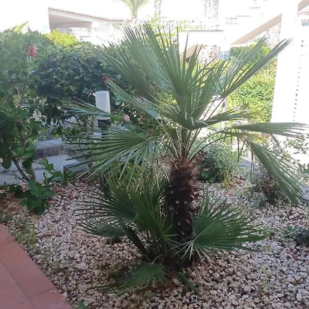 Apartment Privato In Les Sables Noirs Vulcano (Isola)