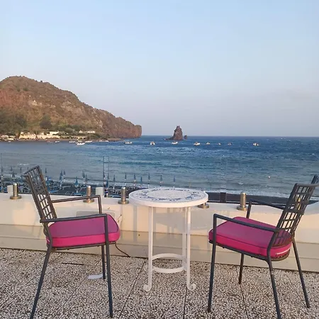 Privato In Les Sables Noirs Vulcano (Isola)